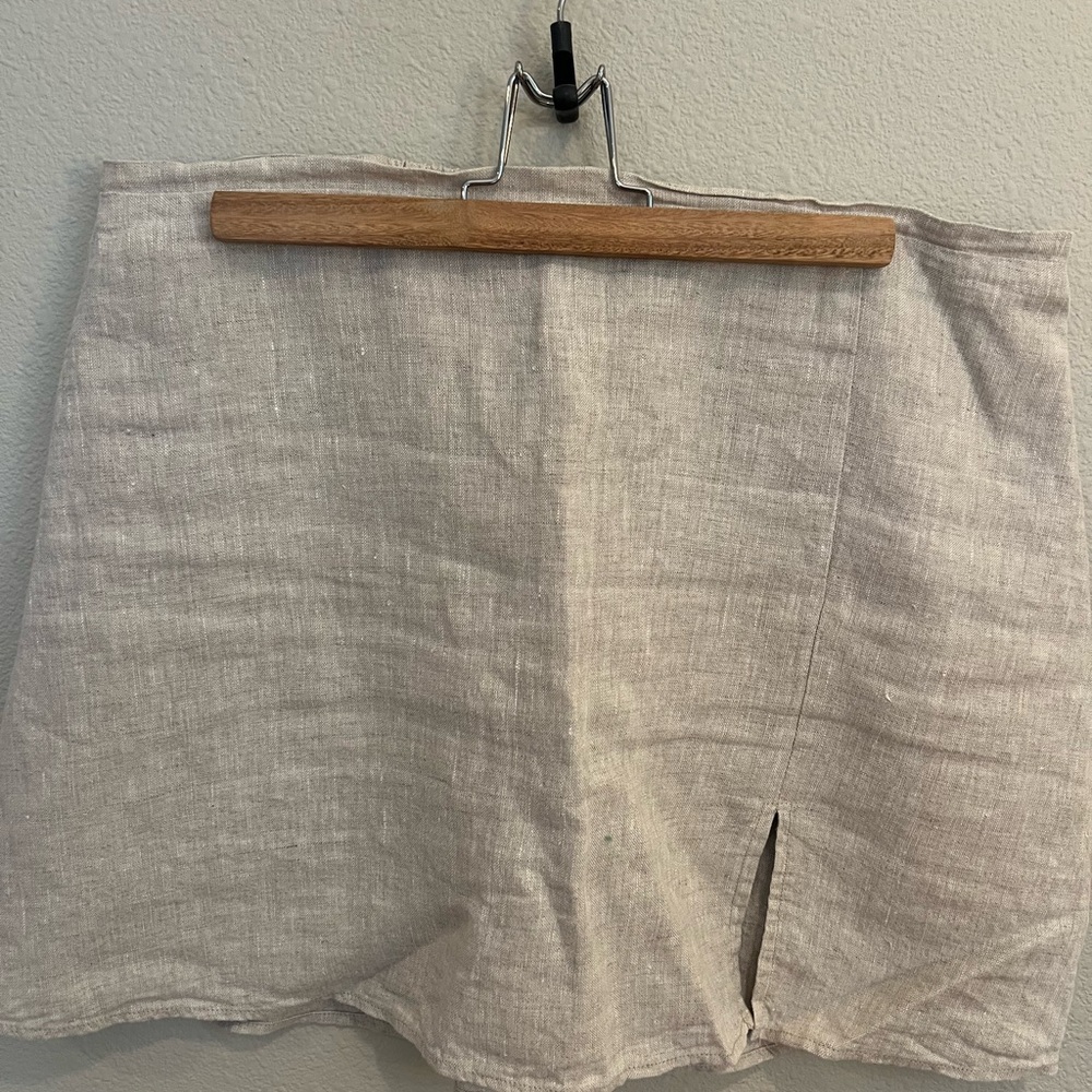 Dissh Linen Mini Skirt